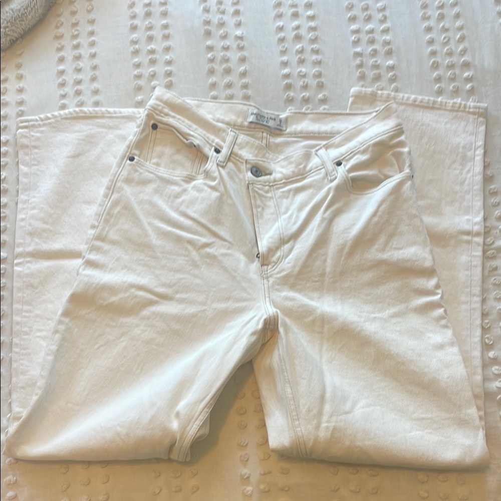 White Abercrombie Jeans